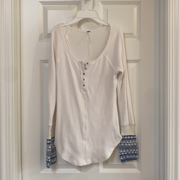 Free People OB429221 Ski Lodge Ivory Waffle Knit/Blue Cuff Henley Thermal Top L - Picture 2 of 5